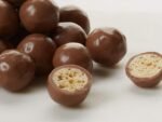 Maltesers Milk Chocolate & Honeycomb Gift Box of Chocolates 310g x 7 Boxes - Image 4